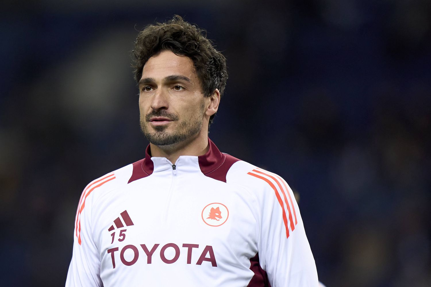 Một điệu nhảy cuối cùng trước khi nghỉ hưu? Bild: Dortmund cân nhắc ký lại Hummels trong một thời gian ngắn để chơi ở Club World Cup