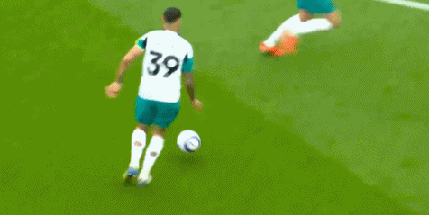 ⚽Báo cáo Ngoại hạng Anh: Watkins ghi một bàn thắng và kiến ​​tạo, Onana ghi bàn thắng gây chấn động thế giới, Villa đánh bại Newcastle 4-1 và giành 5 chiến thắng liên tiếp tại giải đấu