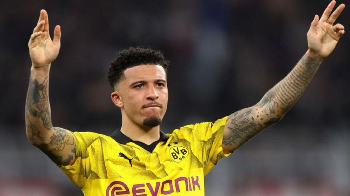 Phóng viên: Dortmund đang thảo luận về việc có nên chiêu mộ Sancho hay không, Manchester United sẵn sàng bán anh với giá 20 triệu euro