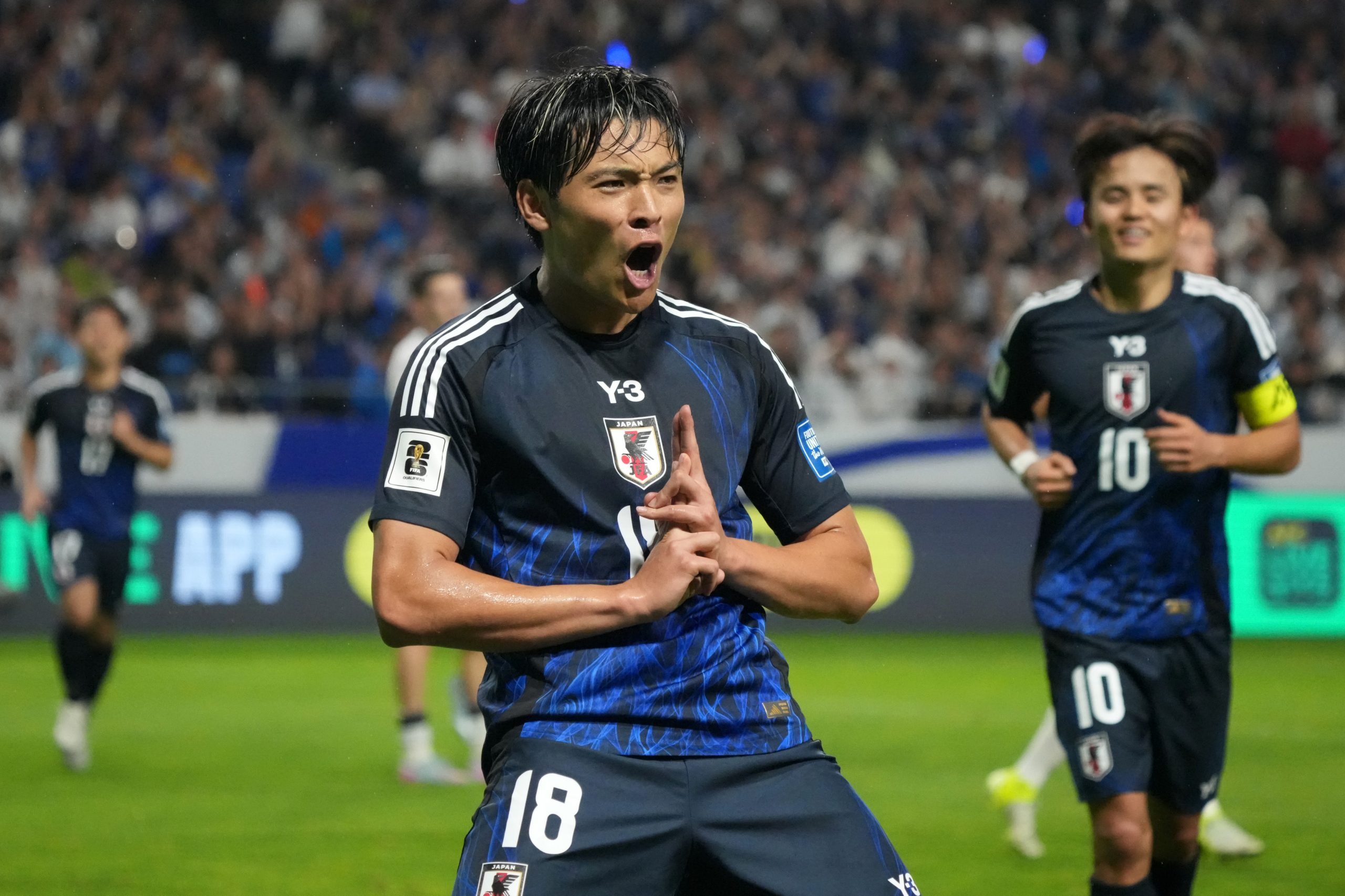 Chính thức: Cầu thủ quốc tế người Nhật Bản Shuto Machino gia nhập Borussia Mönchengladbach, ký hợp đồng 4 năm