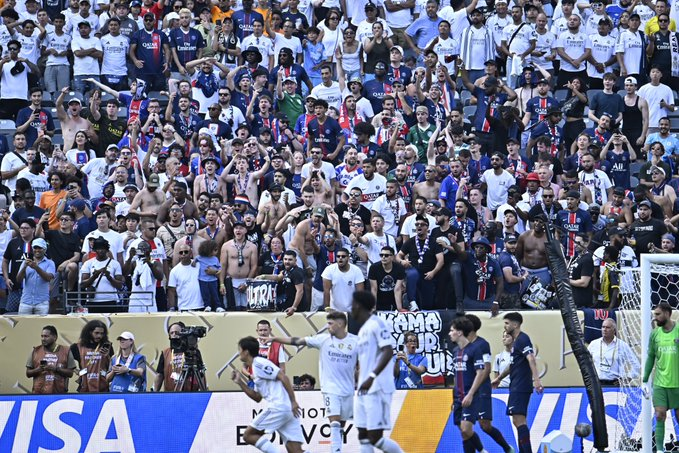 Thật tệ! Lần cuối cùng Real Madrid để thua 3 bàn trong 24 phút đầu tiên là vào tháng 11 năm 2003.