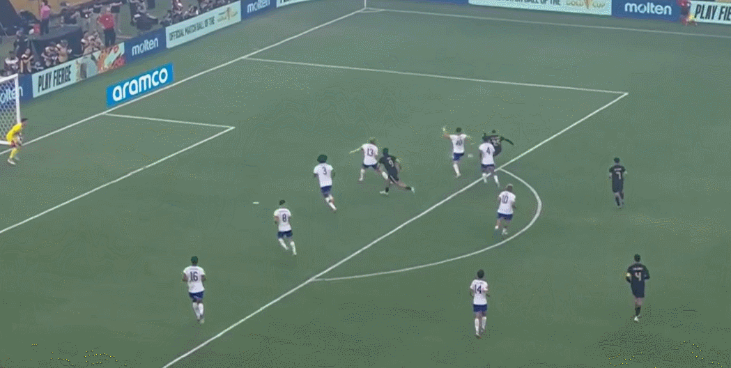 Hiệp 1 Gold Cup: Richards ghi bàn, Jimenez gỡ hòa, Hoa Kỳ 1-1 Mexico