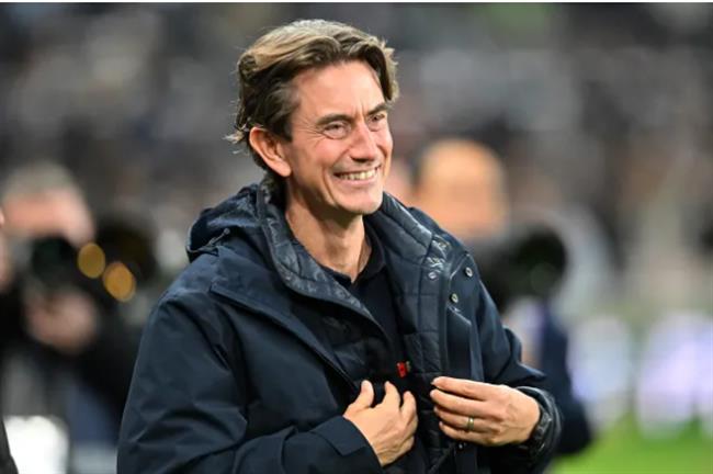 HLV Thomas Frank bao tin vui truoc tran gap Chelsea.