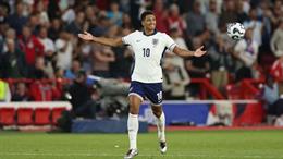 Jude Bellingham phải cạnh tranh vị trí với tiền vệ Aston Villa