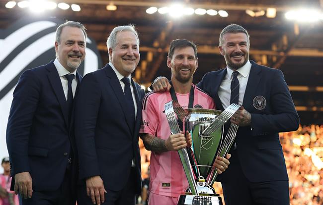 Messi hạnh phúc sau khi cùng Inter Miami vô địch MLS 1